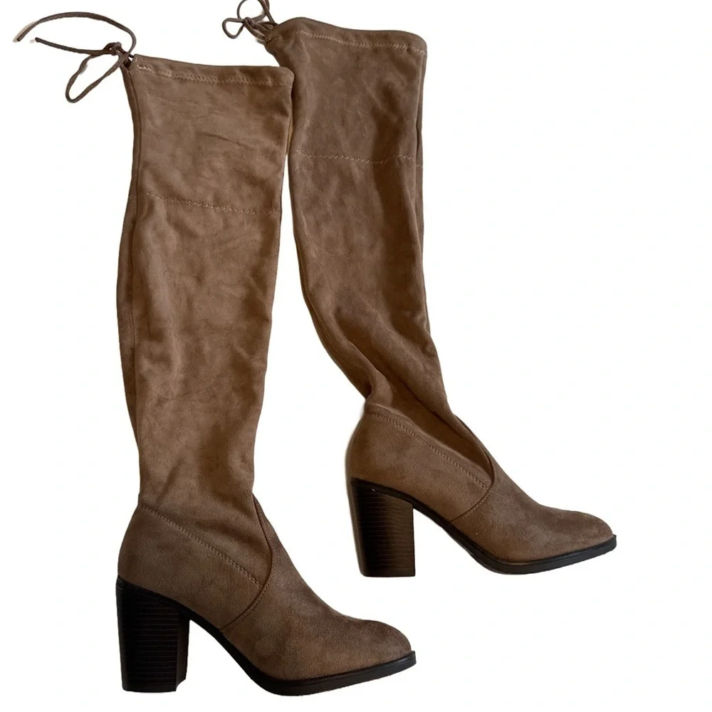 Forever Sock Boots Faux Suede 7.5 Taupe Over-the-Knee Fall Mobwife Chic Neutral